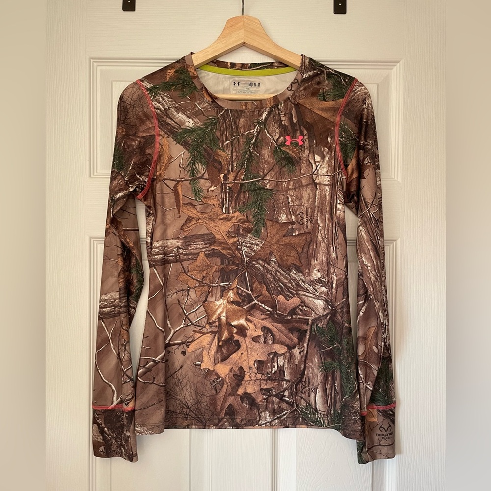 Under Armour RealTree Camouflage Scent Control top -M